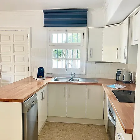 2 Bdr,2 Bath Amarilla Golf Apartamento *