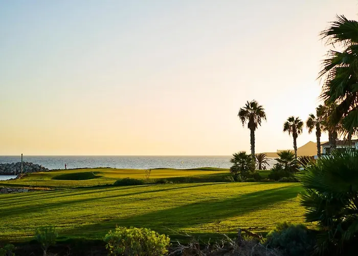 2 Bdr,2 Bath Amarilla Golf Apartman